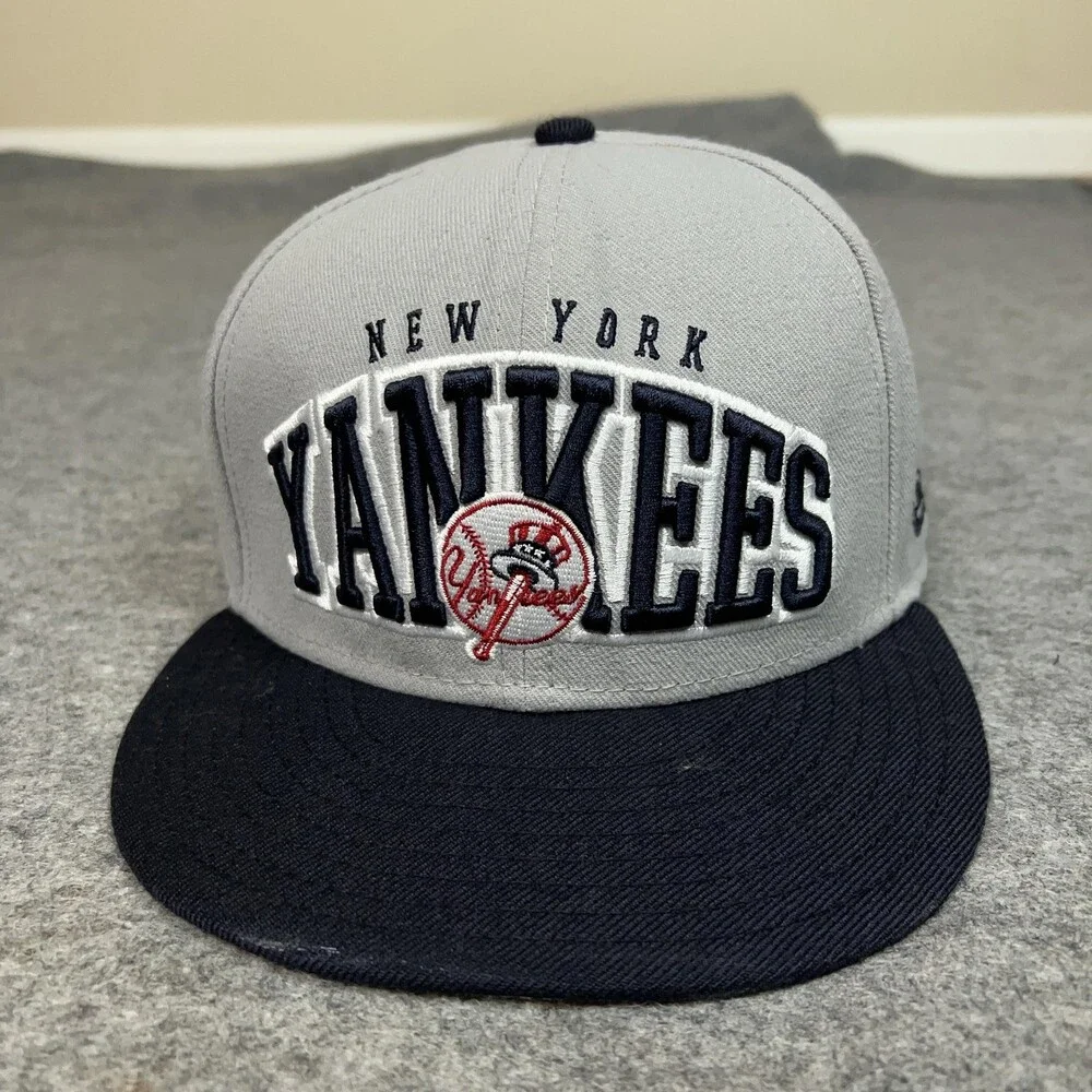 New York Yankees Hat Cap Fitted Mens 7 5/8 Gray Black MLB Baseball‎ New Era